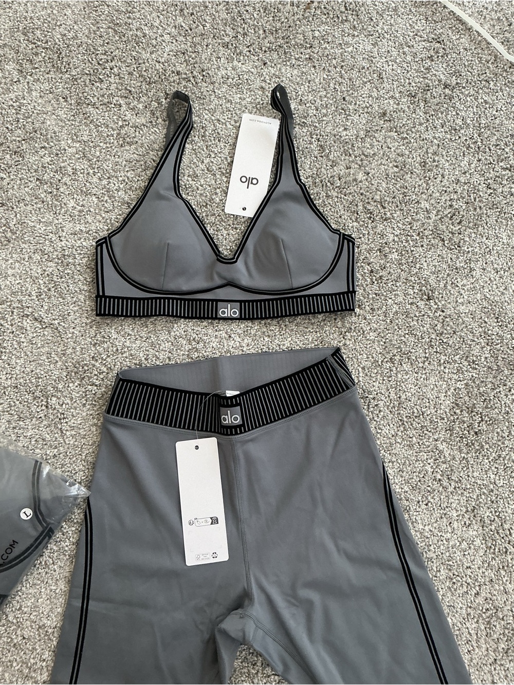 ALO Yoga Gray Sports Bra and High-Waist Leggings Set